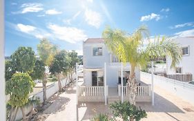 Tonia Seaview Villas